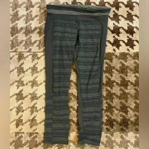 Lululemon Green Capri Leggings